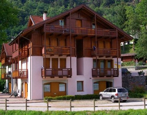 Residence Marisol Camere & Appartamenti - Mezzana Centre 外观 照片