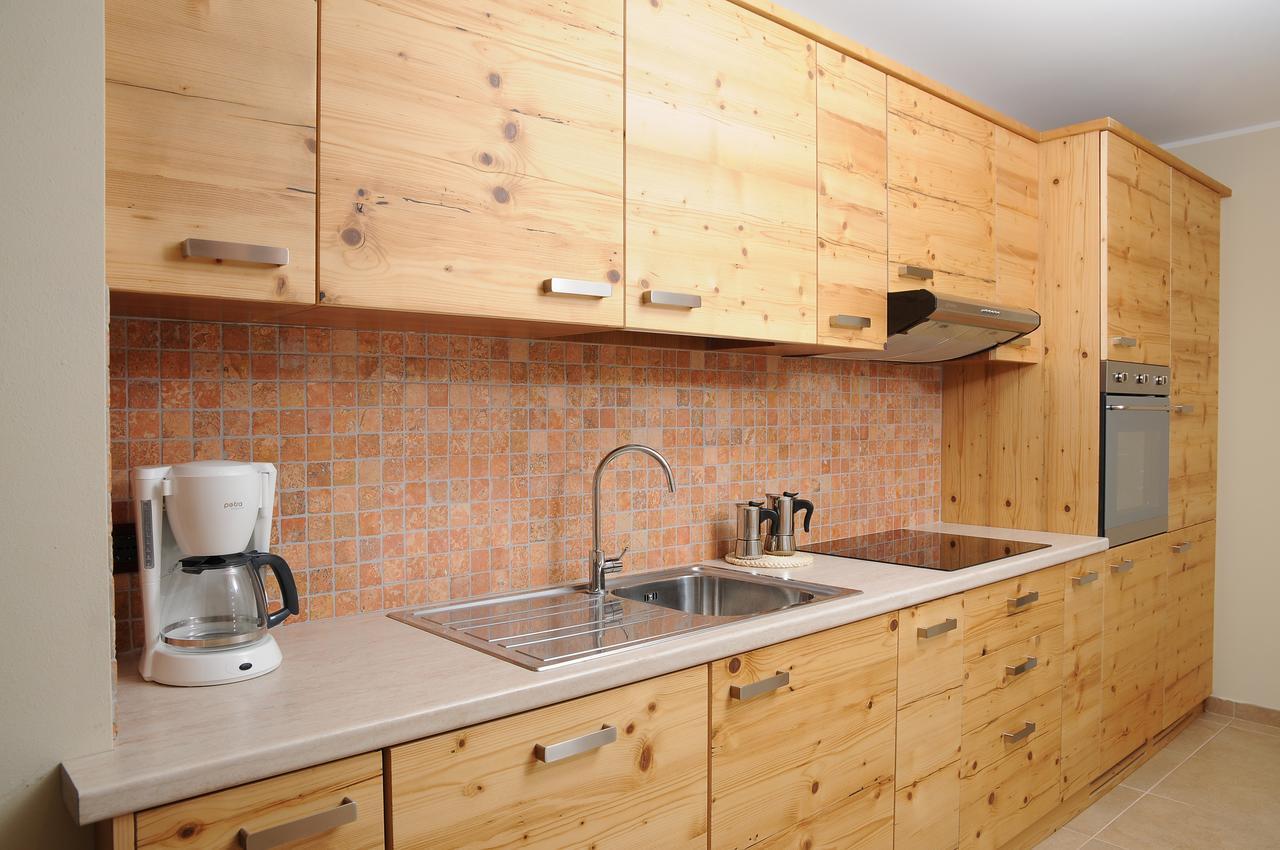 Residence Marisol Camere & Appartamenti - Mezzana Centre 外观 照片